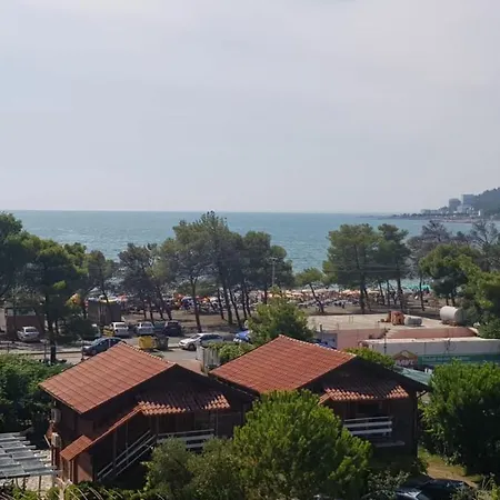 - Helios Διαμέρισμα Shëngjin