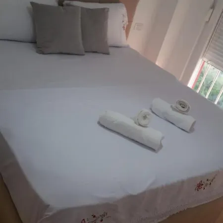 - Helios Apartment *