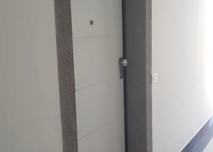 - Helios 公寓 Shëngjin